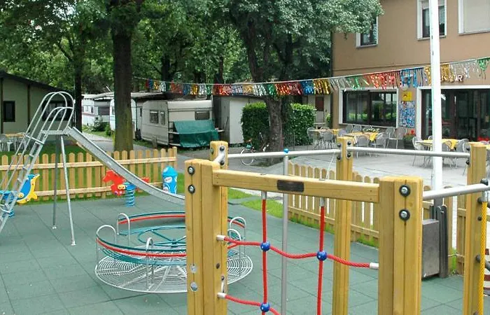 Casa Ida * دومازو